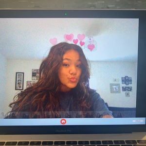 Meet your Posher, Mia